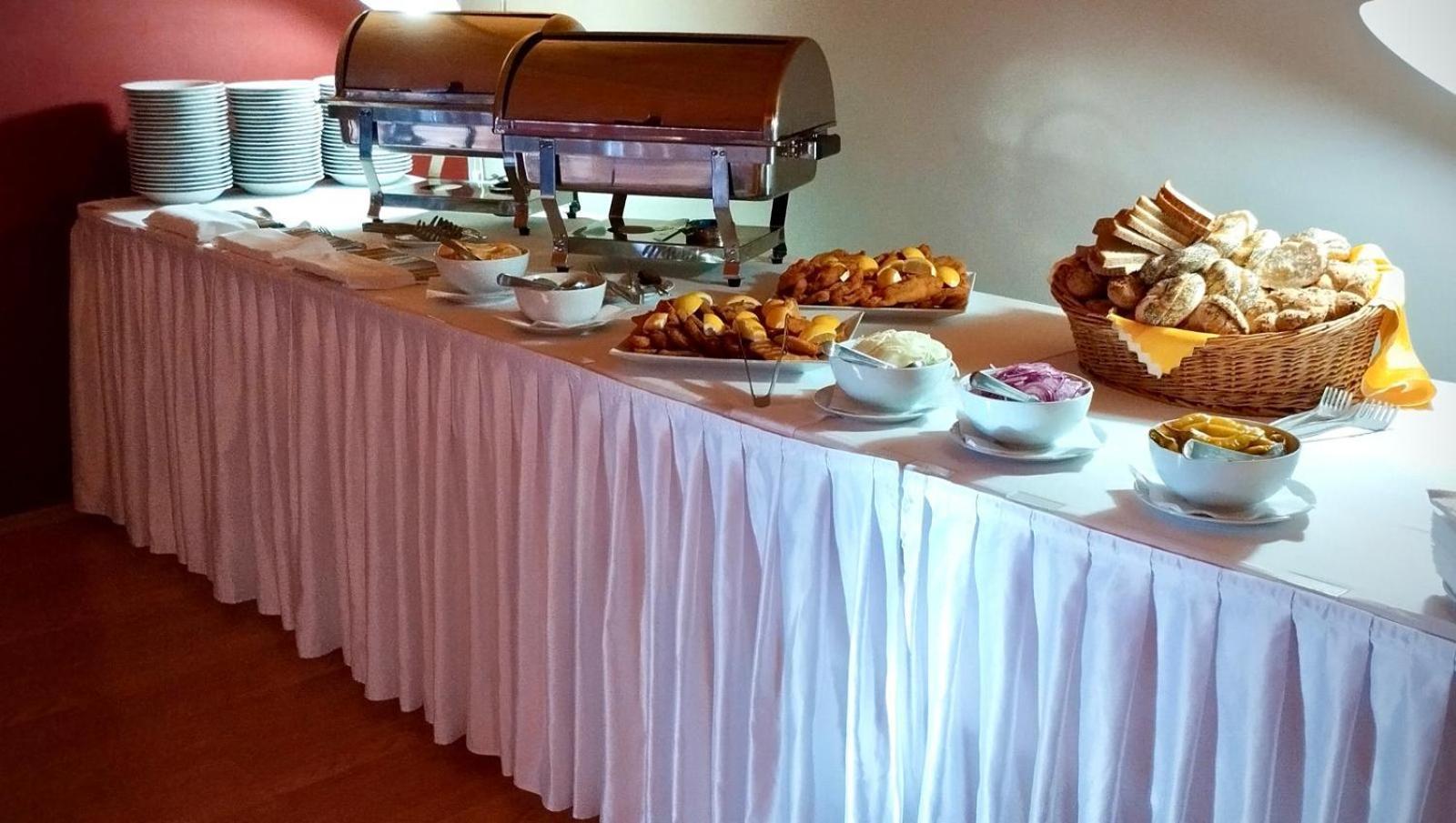 Hotel U Milina Bagian luar foto